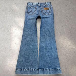 Wrangler High Rise Bootcut Jeans